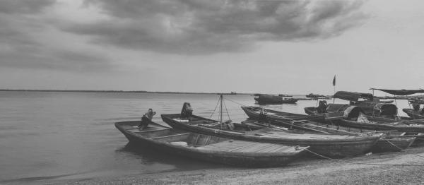 鄱阳湖畔的渔船